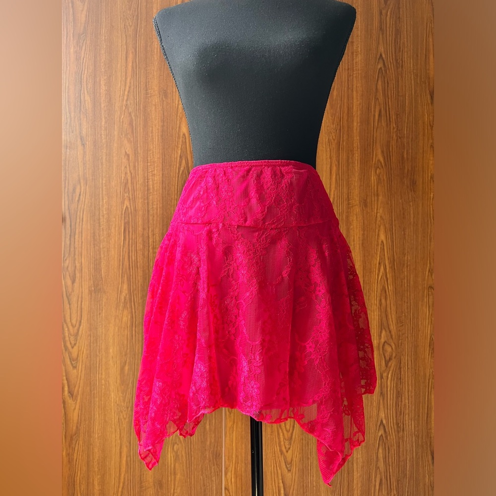 NWT Fashion Nova Lace Mini Skirt
